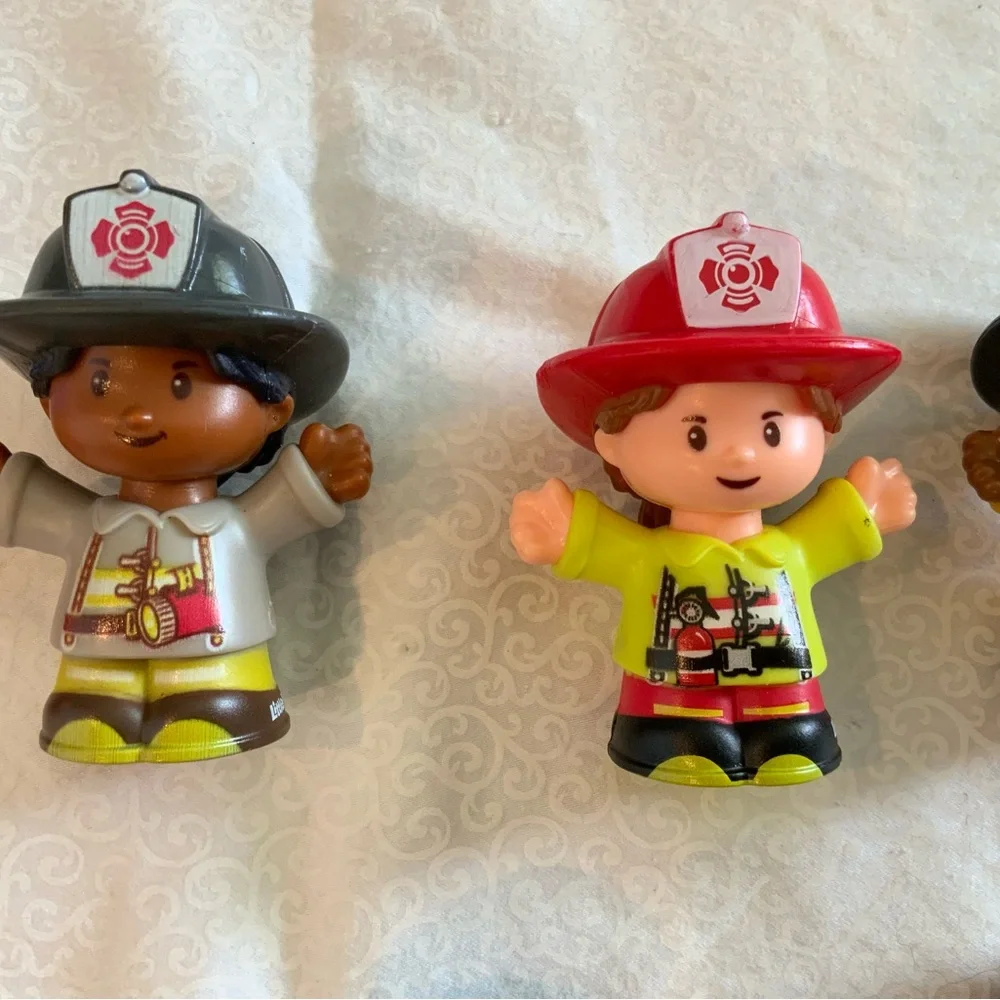 Lot Of 7 Fisher Price Little People Figures Firefighters Zebra